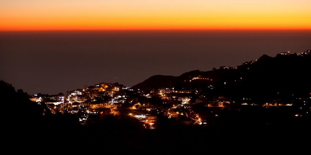 Mussoorie-tour-from-Kolkata